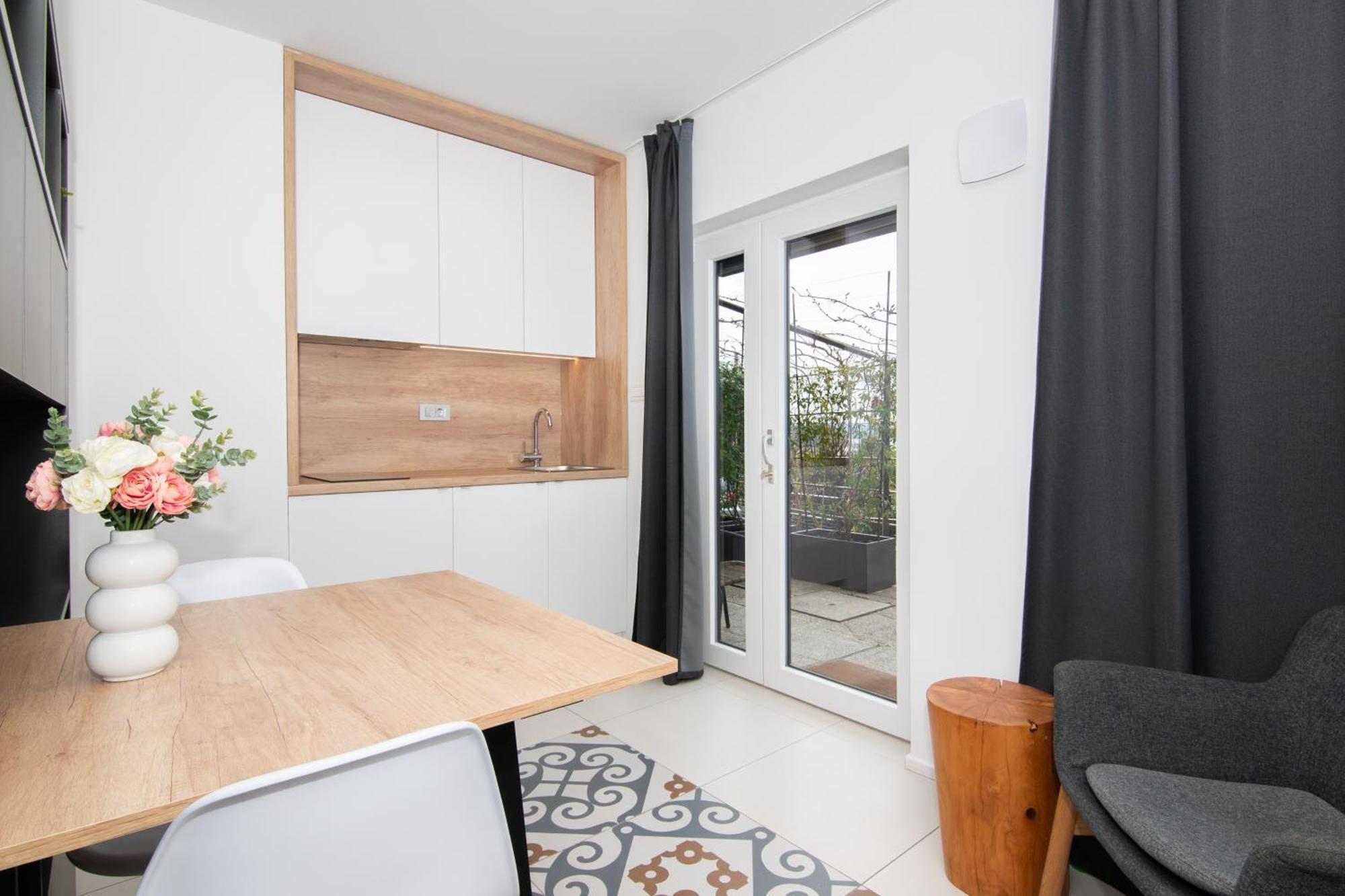 Forgotten Garden Apartments Portoroz Bagian luar foto